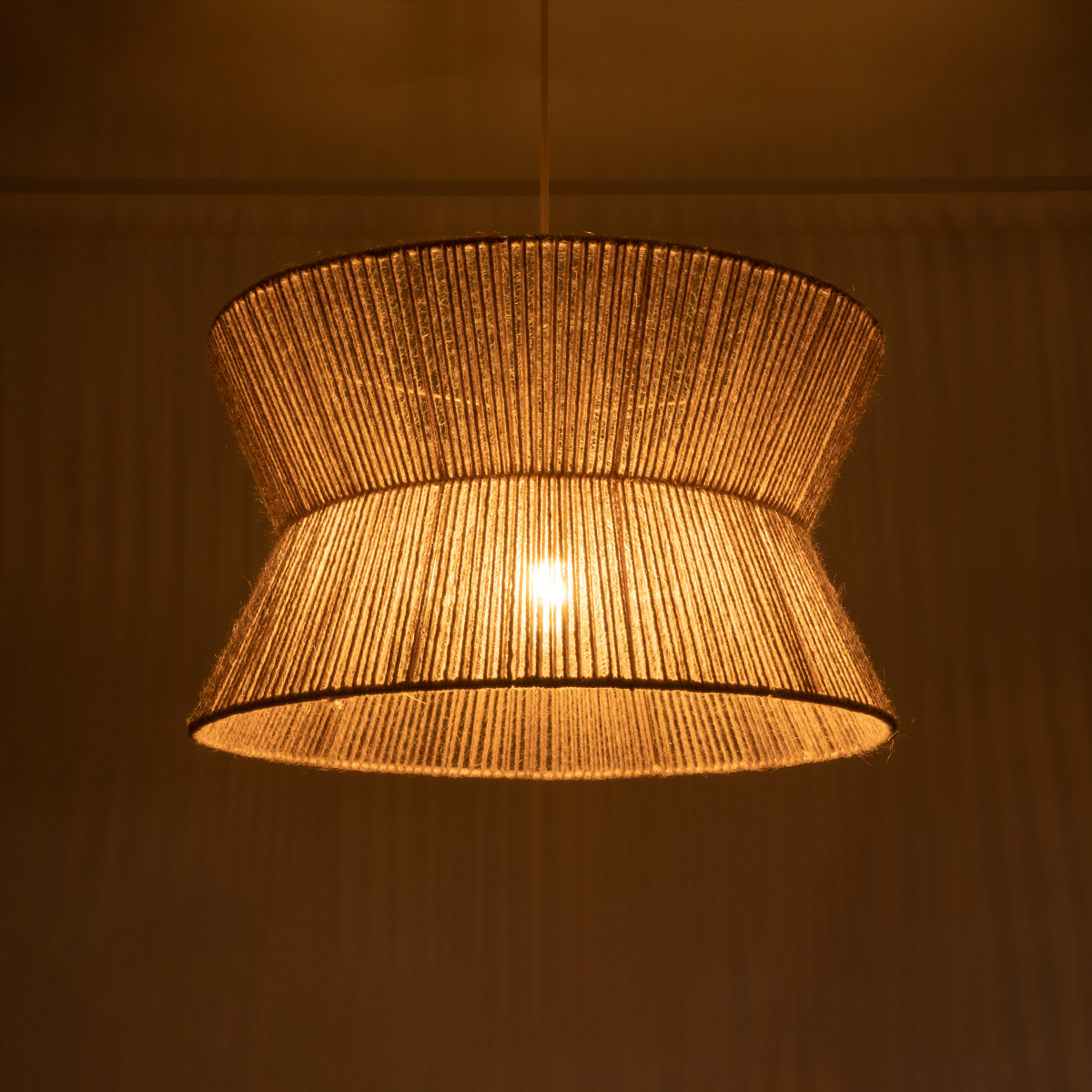 GloboStar® BISBEE 02204 Boho Κρεμαστό Φωτιστικό Πλέγμα Μονόφωτο 1 x E27 IP20 Μπεζ Σχοινί - Μ50 x Π50 x Υ28cm