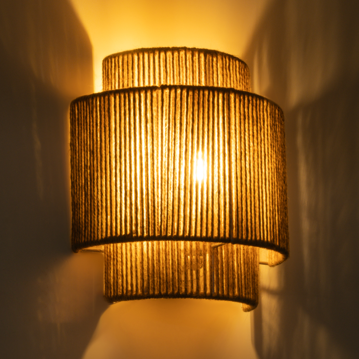 GloboStar® MABANA 02322 Boho Επιτοίχιο Φωτιστικό Απλίκα Μονόφωτο 1 x E27 IP20 Μπεζ Σχοινί - Μ23 x Π11 x Υ25cm