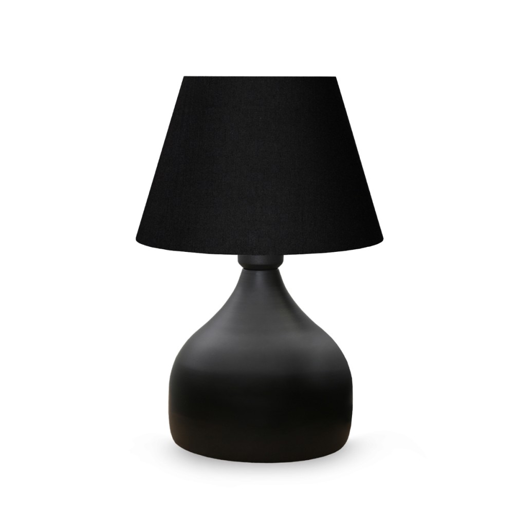 GloboStar® PYRAMID 204-0058 Μοντέρνο Eπιτραπέζιο Φωτιστικό Πορτατίφ Μονόφωτο 1 x E27 IP20 Μαύρο Μέταλλο με Μαύρο Ύφασμα - Μ22 x Π22 x Υ30cm