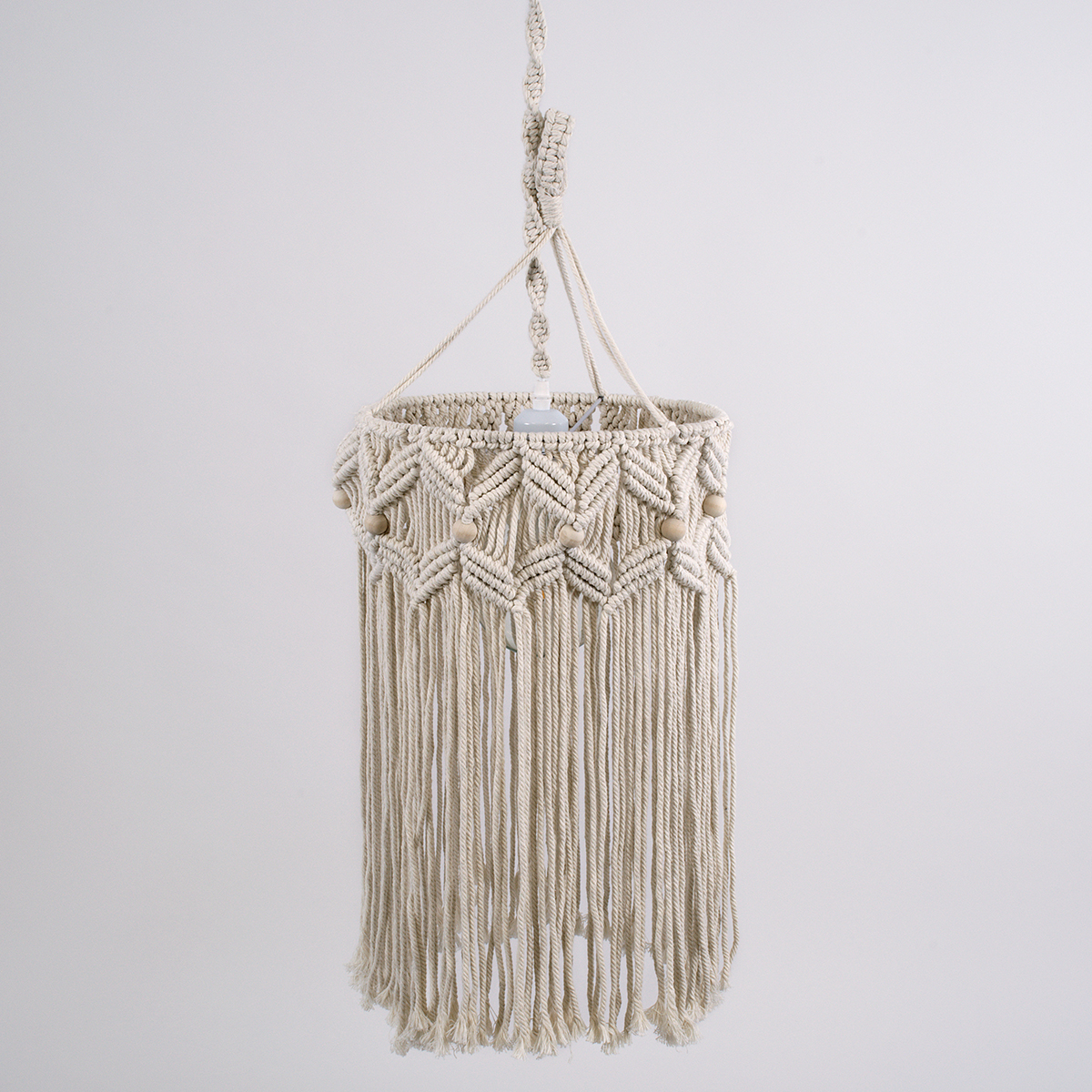 GloboStar® CONGO 36206 Boho Κρεμαστό Φωτιστικό Μακραμέ Μονόφωτο 1 x E27 IP20 Μπεζ Ύφασμα - Μ30 x Π30 x Υ50cm
