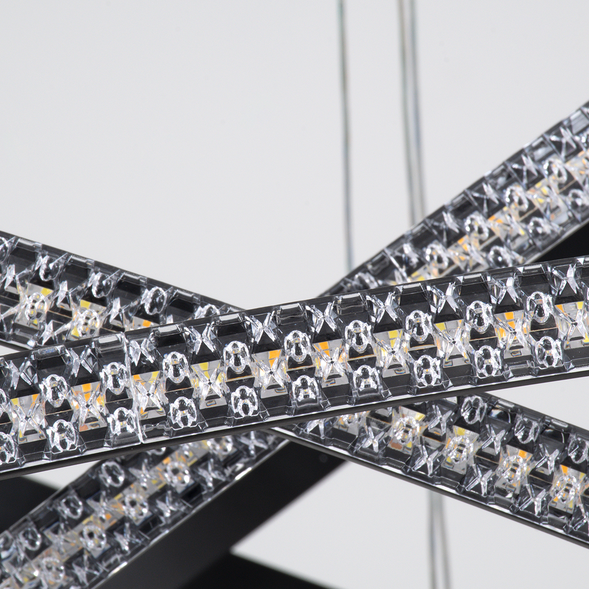 GloboStar® DIAMOND TRIO 61140 Κρεμαστό Φωτιστικό Δαχτυλίδι-Κύκλος LED CCT 150W 18379lm 360° AC 220-240V - Εναλλαγή Φωτισμού μέσω Τηλεχειριστηρίου All In One Ψυχρό 6000k+Φυσικό 4500k+Θερμό 2700k Dimmable Φ60+80+100cm - Μαύρο - 3 Years Warranty