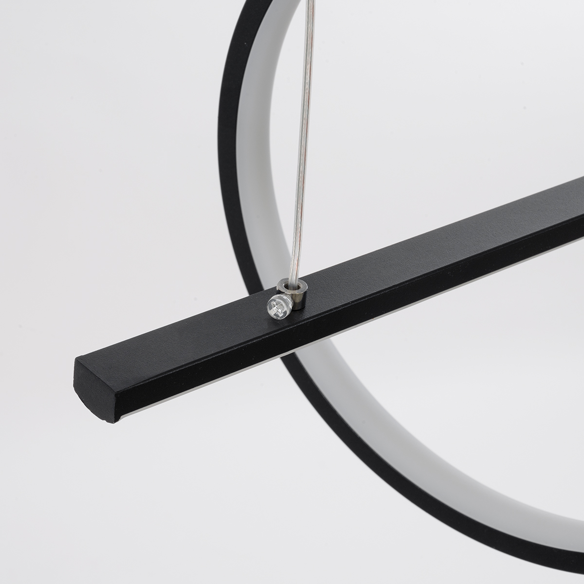 GloboStar® LINEARE 61290 Κρεμαστό Φωτιστικό Οροφής Design LED CCT 67W 7504lm 300° AC 220-240V - Εναλλαγή Φωτισμού μέσω Τηλεχειριστηρίου All In One Ψυχρό 6000k+Φυσικό 4500k+Θερμό 2700k Dimmable Μ130 x Π25 x Υ60cm - Μαύρο - 3 Years Warranty