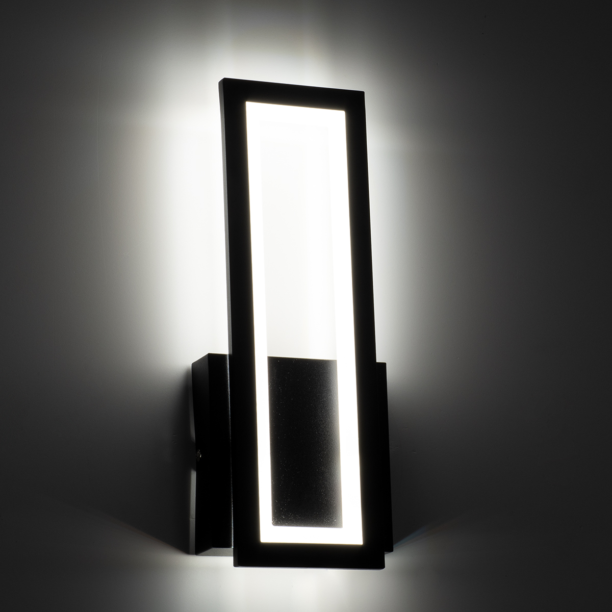 GloboStar® TIARA 61327 Φωτιστικό Τοίχου - Απλίκα Design LED CCT 12W 1440lm 360° AC 220-240V - Εναλλαγή Φωτισμού μέσω Διακόπτη On/Off All In One Ψυχρό 6000k+Φυσικό 4500k+Θερμό 2700k Μ12.5 x Π4 x Υ32cm - Μαύρο - 3 Years Warranty